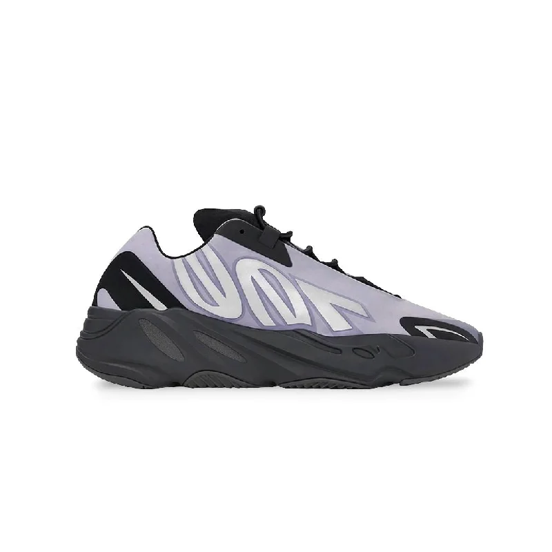 adidas - Unisex Yeezy 700 MNVN Shoes (GW9526)