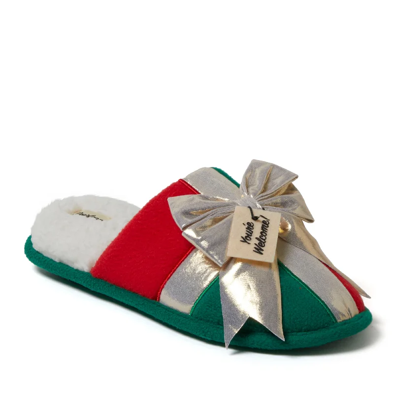 Dearfoams Unisex Novelty Holiday Christmas Scuff Slipper